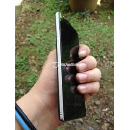 Smartphone Oppo R1 Warna Hitam Second Harga Murah 350 Ribu 