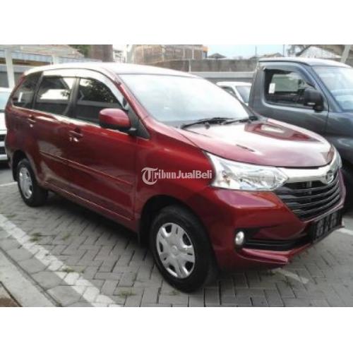 Daihatsu Great New Xenia Tahun 2016 Merah, Putih, Abu-Abu 