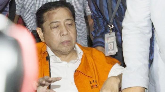 Jadi Terdakwa Kasus Dugaan Korupsi E Ktp Begini Ekpresi Setya Novanto