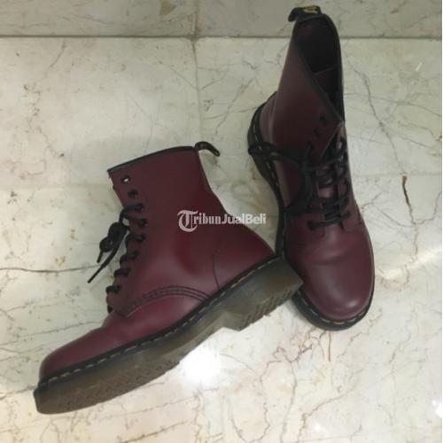  Sepatu  Boot Perempuan Dr Martens  Doc  Mart Original Female 