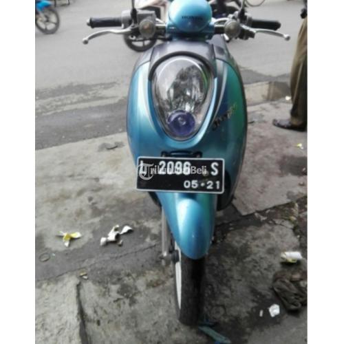 Motor Matic Honda Scoopy Second Tahun 2021 Warna Biru di 