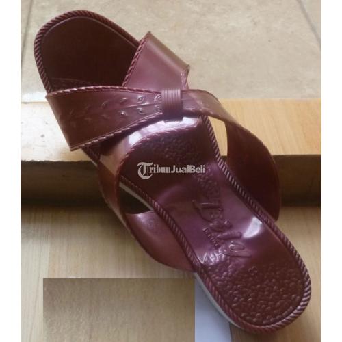 sandal lily wanita