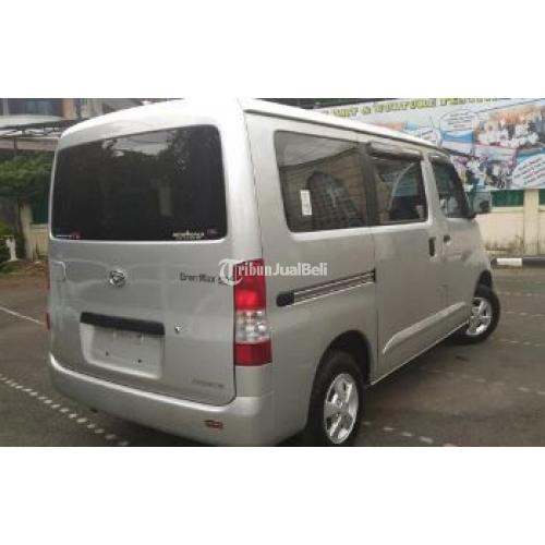 Mobil Daihatsu Grand Max 1.3D 2015 Second Like New Good Condition Siap