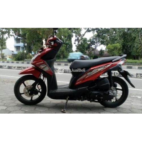 Motor Matik Honda Beat PGMdiFI Second Tahun 2014 Merah di 