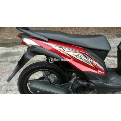 Motor Matik Honda Beat PGMdiFI Second Tahun 2014 Merah di 