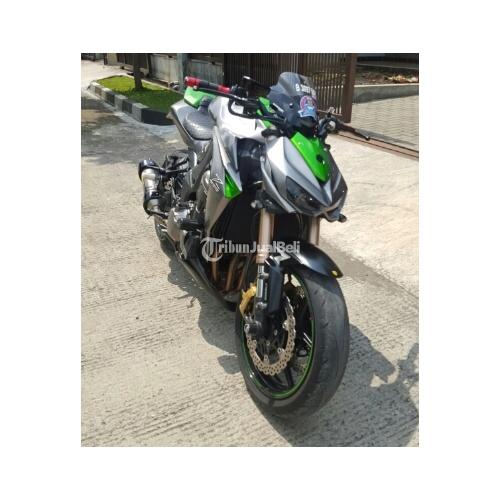 Kawasaki Z1000 Sugomi Modifikasi Tahun 2014 Warna Hijau Silver di