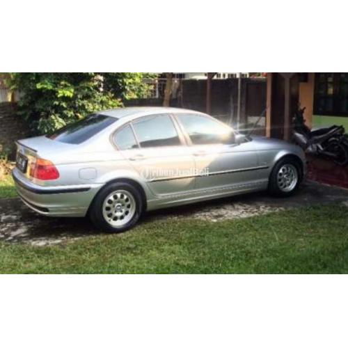 Mobil BMW 318i E46 Warna Silver Tahun 2000 Triptonic Second di Jakarta