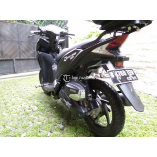 Motor Matic Honda Vario Black Second Tahun 2015 Surat 
