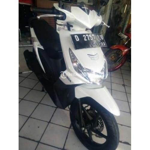 Motor Honda Murah Beat Karbu Putih Tahun 2012 Matic Seken 