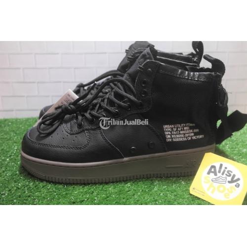 sepatu nike air force 1 black