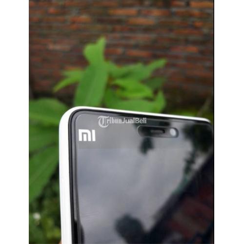 Xiaomi MI 4C Warna  Putih  Ram 3 GB Batangan Harga  Murah 