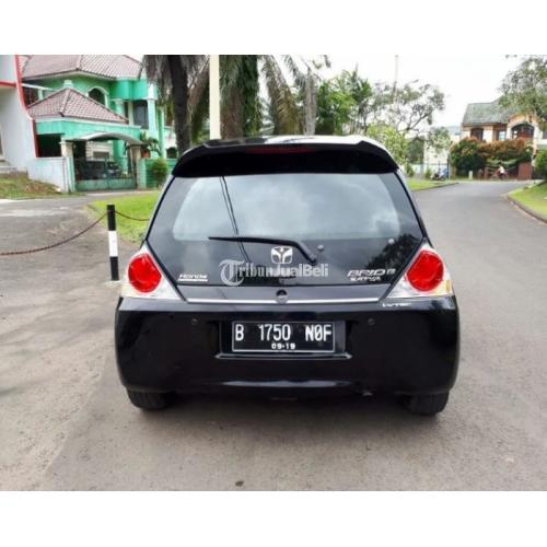 Honda Brio E Satya Manual Tahun 2014 Warna Hitam Interior Original di