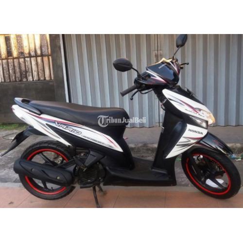 Honda Vario 110 Bekas Tahun 2013 Warna Putih Plat AD Solo Tangan