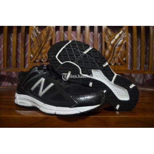 sepatu running new balance original