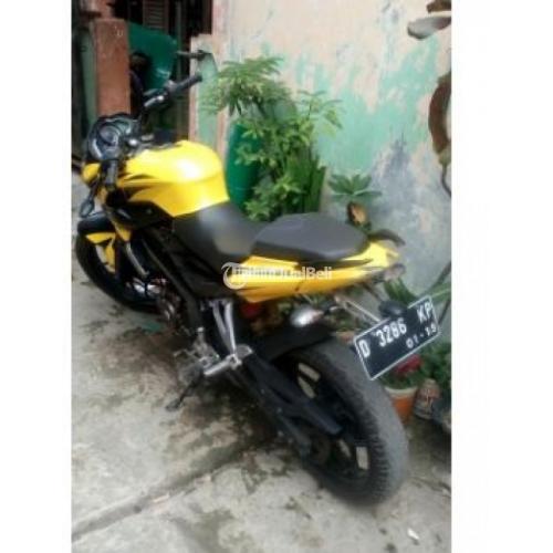 Bajaj Pulsar 200 NS Tahun 2014 Km Rendah Bagus Bekas 