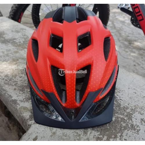 merk helm roadbike