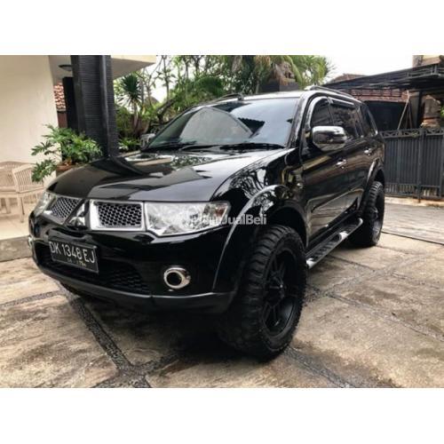 Mobil Mitsubishi Murah Pajero  Sport Dakar Bekas  4x2 Aktif 