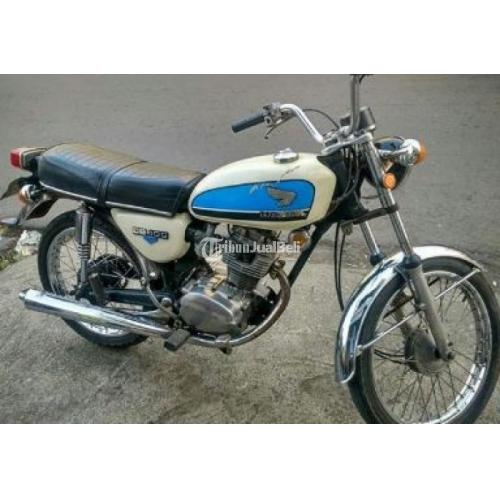 Motor Jadul Klasik Honda CB 100 1973 Gelatik Banyak Part Ori di Bandung
