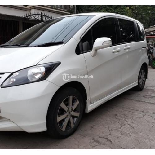  Honda  freed  2011 psd Putih Bagus Kaki Kaki Bagus Minus 