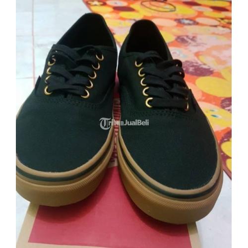 kode sepatu vans original