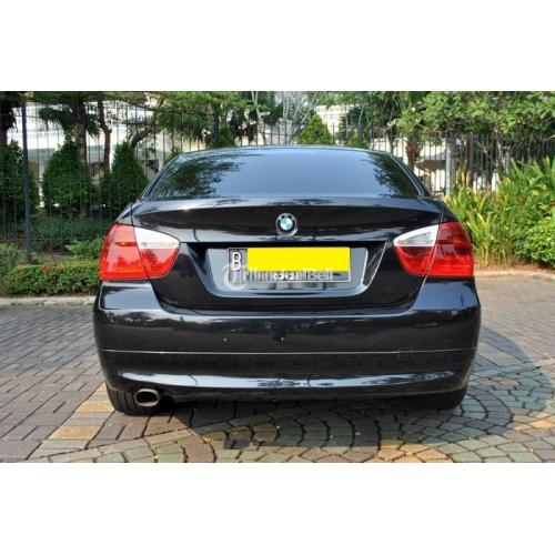  Mobil  Matic  Bekas  BMW  320i Business 2005 2006 Second 