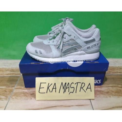 sepatu asics gel lyte iii