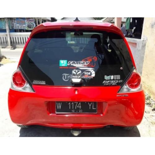 Mobil Honda Brio Tahun 2015 Warna Merah Transmisi Manual Surat Komplit