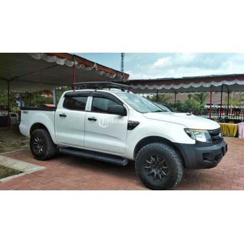 Mobil Double Cabin Ford Ranger Type Base Tahun 2012 Modif 4x4 Aktif