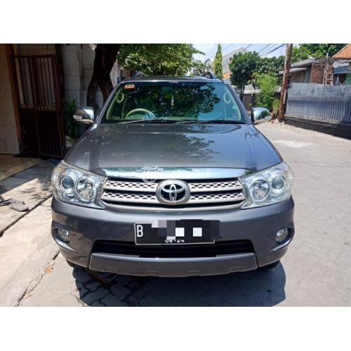 Toyota Fortuner  G Diesel Matik 2009 Mobil Bekas  Mulus 