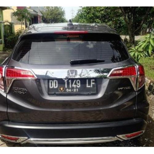  Mobil  Bekas  Honda HRV  S Manual 2022 Super Mulus Tangan 