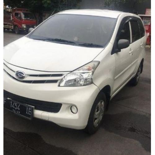  Mobil  Bekas  Daihatsu  Xenia 2012 Type D Manual Pajak 