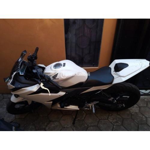  Honda  CBR  150R  2016 BU Bonus Aksesoris  di Jakarta Selatan 