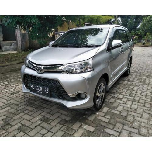 Toyota Avanza  Veloz Automatic 1 5 Tahun 2022 Surat Lengkap 