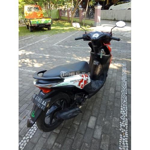 Honda Beat ESP CBS ISS 2016 Warna Merah Putih Plat AB 