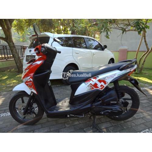 Honda Beat ESP CBS ISS 2016 Warna Merah Putih Plat AB 