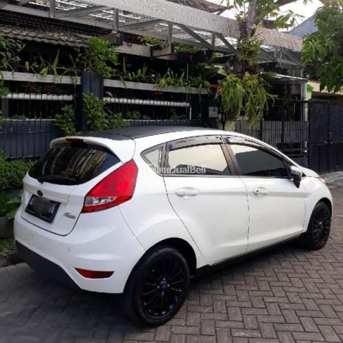 Mobil Matic Murah Ford Fiesta Bekas Tipe Trend 1.4L Tahun 2012 Normal