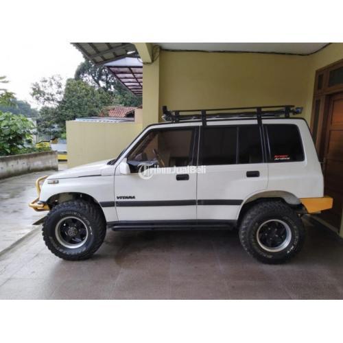  Mobil  4WD Murah Suzuki  Vitara Bekas  1992 4x4 Aktif Normal 