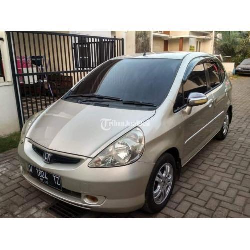  Mobil Honda Jazz Bekas Tahun 2004 Manual Normal Orisinil 