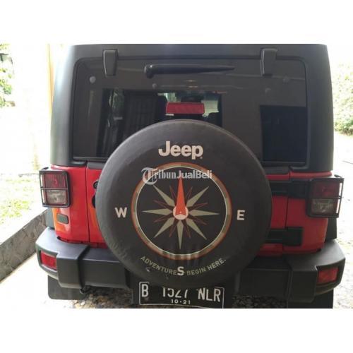  Mobil  Jeep  Wrangler Rubicon 2011 Matik Surat Lengkap Pajak  