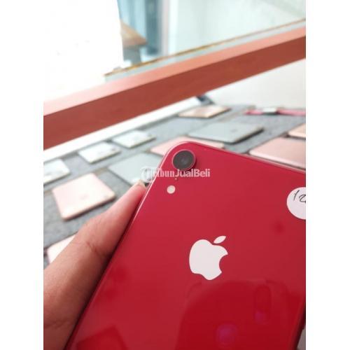 HP Bekas  iPhone XR 128GB Red Fungsi  Normal Fullset NoHF 