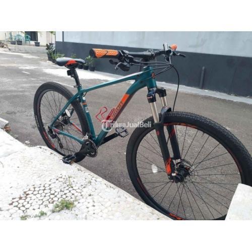 Sepeda MTB Bekas  Polygon  Xtrada  6  Size L 29 Mulus Normal 