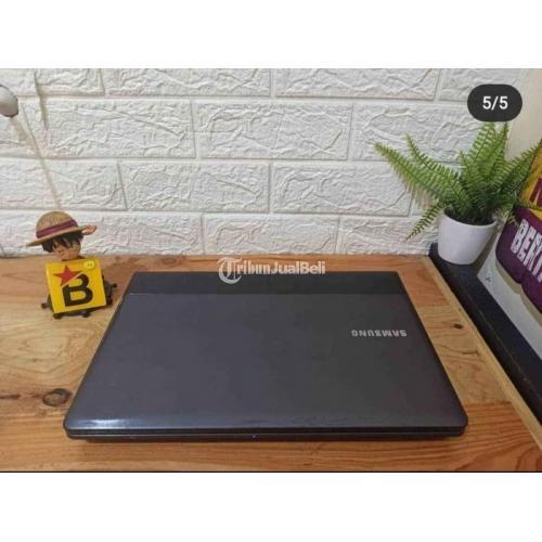 Laptop Samsung Electronic 300 E Bekas Harga Rp 2,1 Juta ...