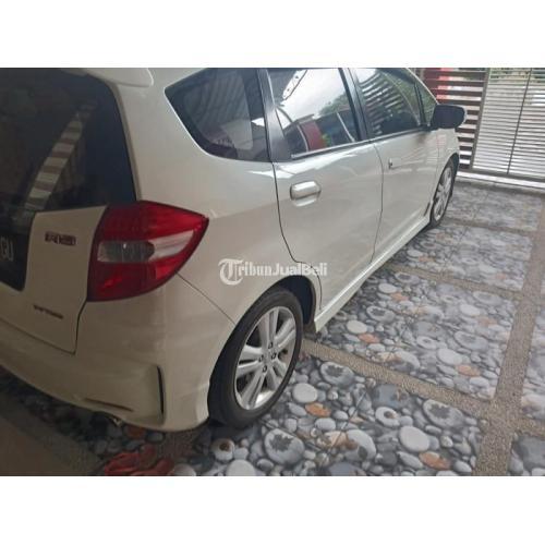  Honda Jazz RS Matic 2011 Warna Putih Mobil Bagus Terawat 