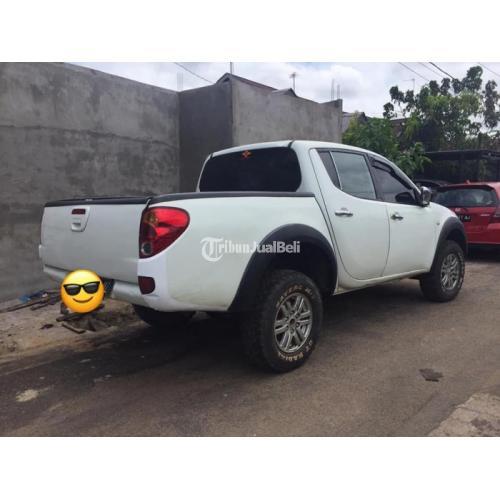  Mobil Mitsubishi Strada Triton GLS Bekas Tahun 2012 Manual Normal Nego 