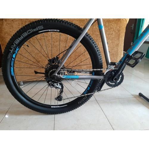  Sepeda MTB Polygon Xtrada 5 Size L Bekas Standar Pabrik 