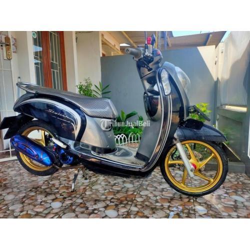 Motor Honda Scoopy fi 2016 Bekas Halus Mulus KM Rendah di Bogor