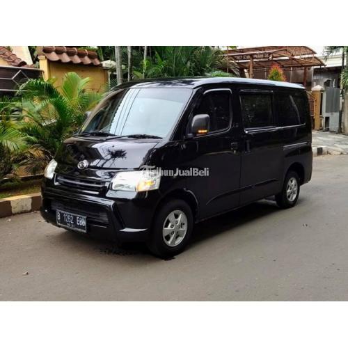 Mobil Daihatsu Grandmax  1 3 Bekas  Tipe FF Tahun 2022 