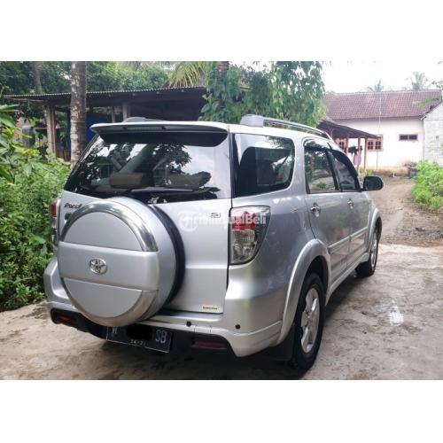  Toyota Rush tipe S Manual 2011 Mobil Mulus Surat Lengkap di Mojokerto 