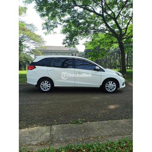 Honda Mobilio  E MT 2015 Mobil Bekas Mesin Sehat Pajak On 