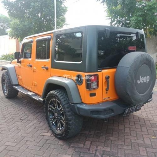 Mobil Jeep Rubicon JK Sport CRD Bekas Tahun 2013 Harga Rp 